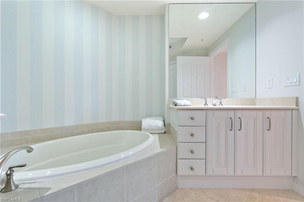 4751 West Bay Blvd, Unit 1102, Estero, FL 33928 Photo