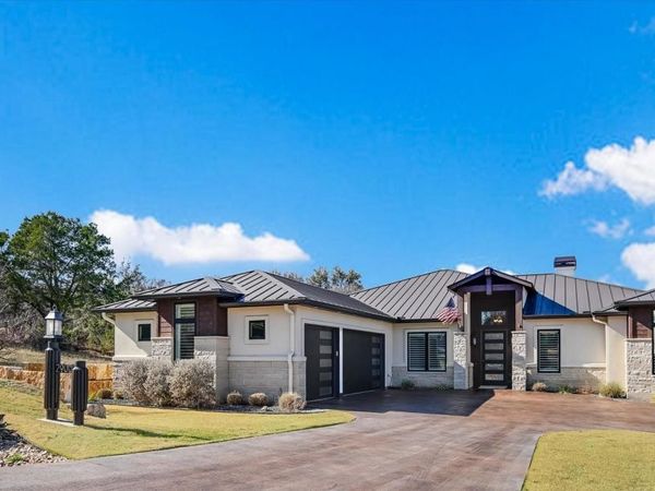 2900 Bay West BLVD, Horseshoe Bay, TX 78657