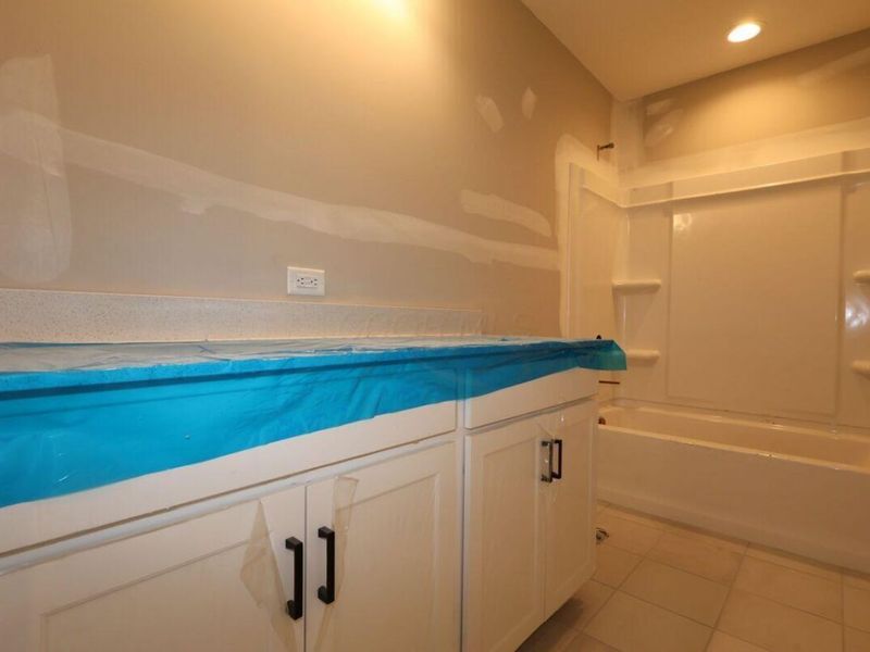 358 Oakmont Drive, Commercial Point, OH 43116 Photo 10