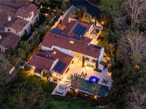 25 Blue Grass, Irvine, CA 92603