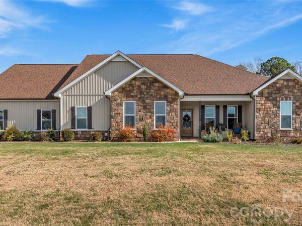 149 Deerwood Drive, Lexington, NC 27295