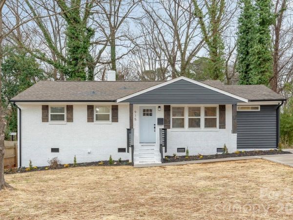 915 Crestmere Street , Charlotte, NC 28208