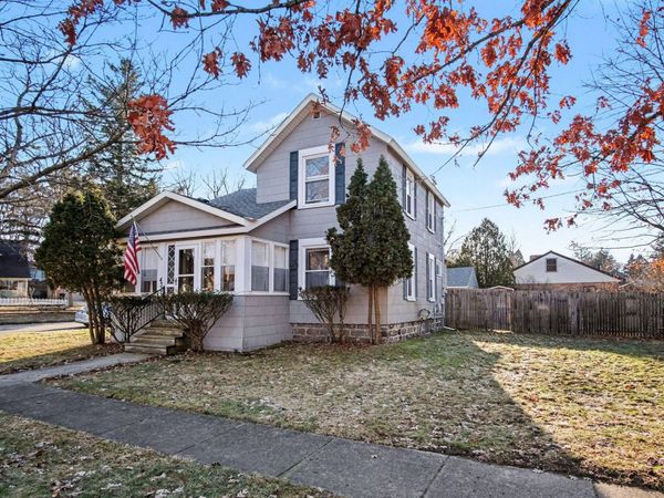 430 S Benton Street, Hastings, MI 49058