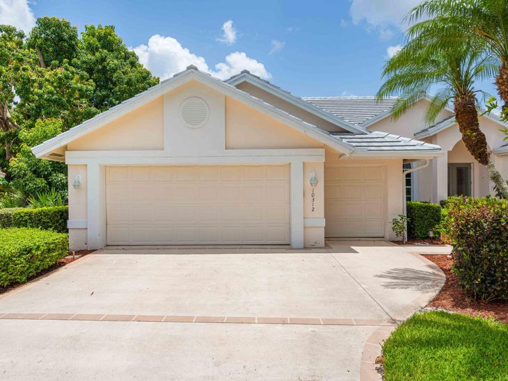 10312 Inverness Way, Port Saint Lucie, FL 34986