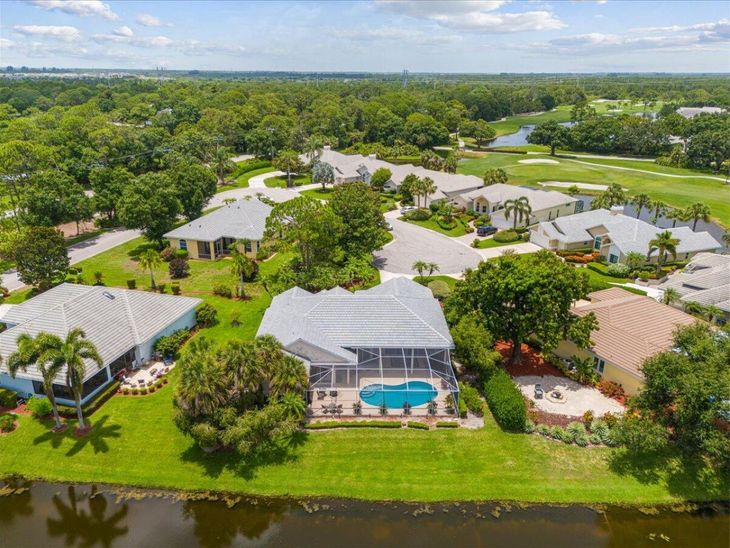 10312 Inverness Way, Port Saint Lucie, FL 34986