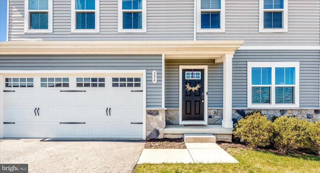 336 Burnside Avenue, Taneytown, MD 21787 Main Photo