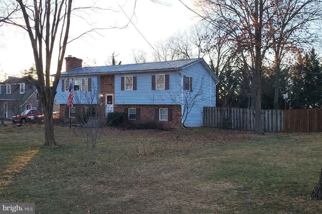 105 Wythe Avenue, Stephens City, VA 22655 Main Photo