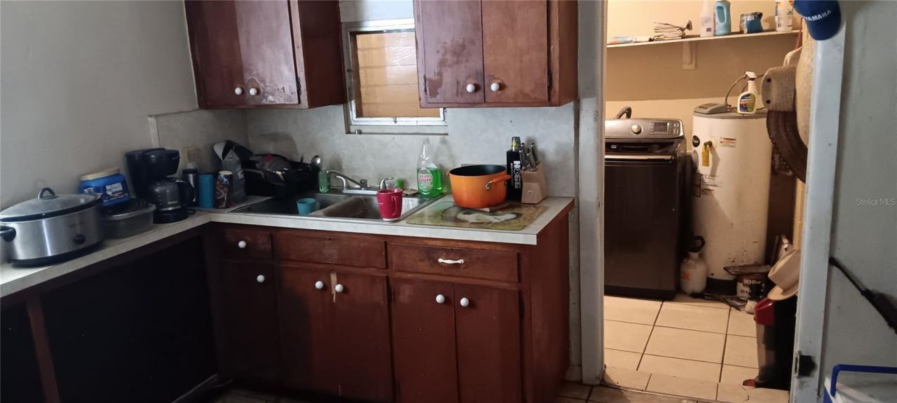 555-565 Lee Road, Jacksonville, FL 32225 Photo