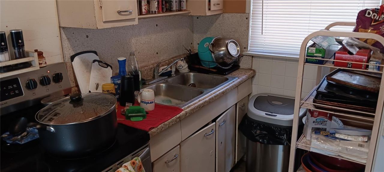 555-565 Lee Road, Jacksonville, FL 32225 Photo