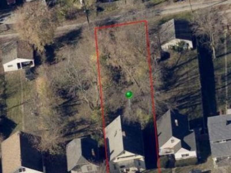 137 Clarendon Avenue, Columbus, OH 43223 Photo 2