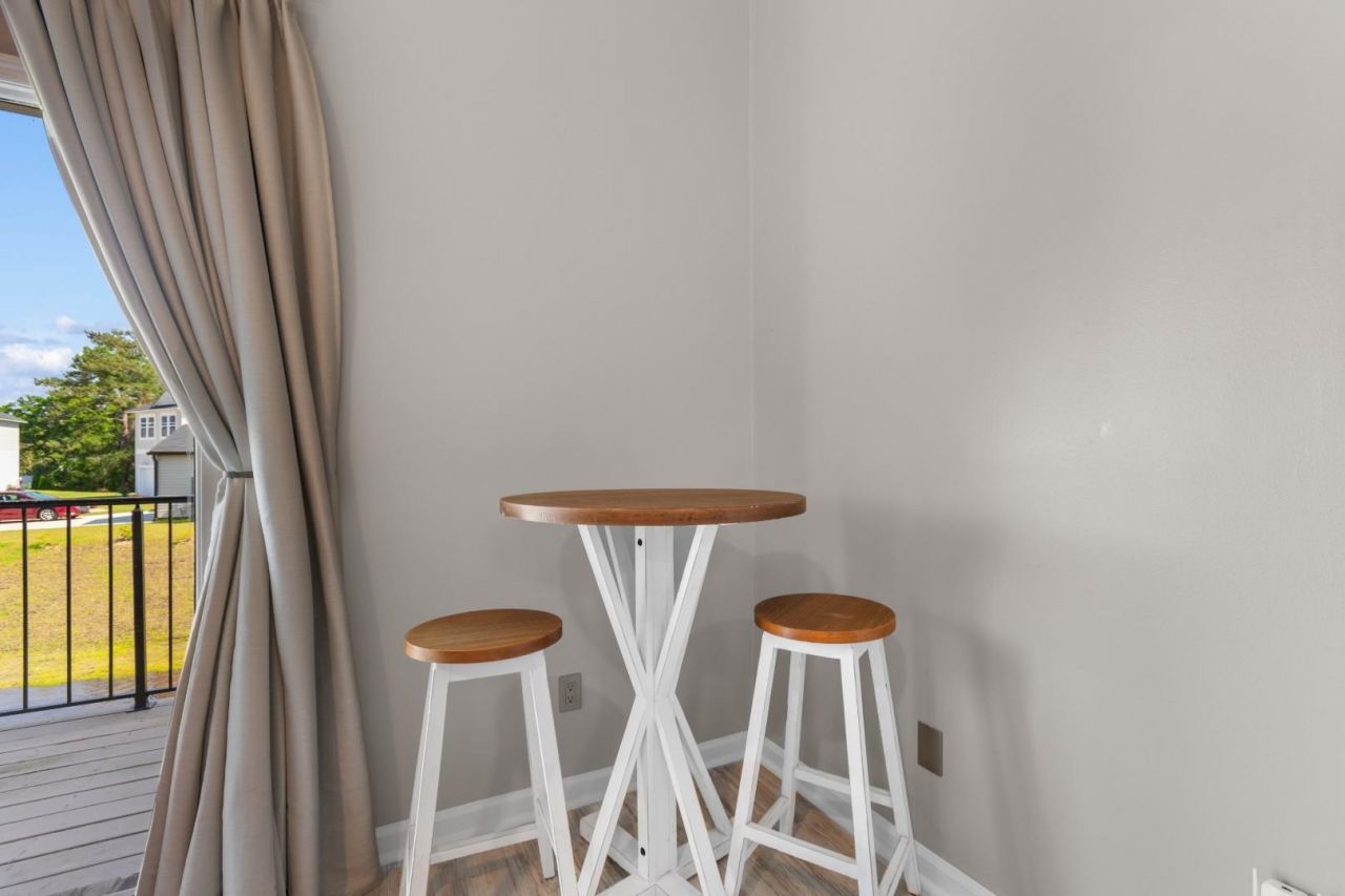 210 Double Eagle Dr.  Photo 14