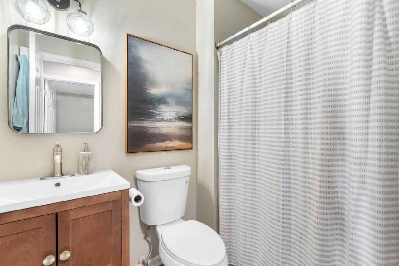 210 Double Eagle Dr.  Photo 22