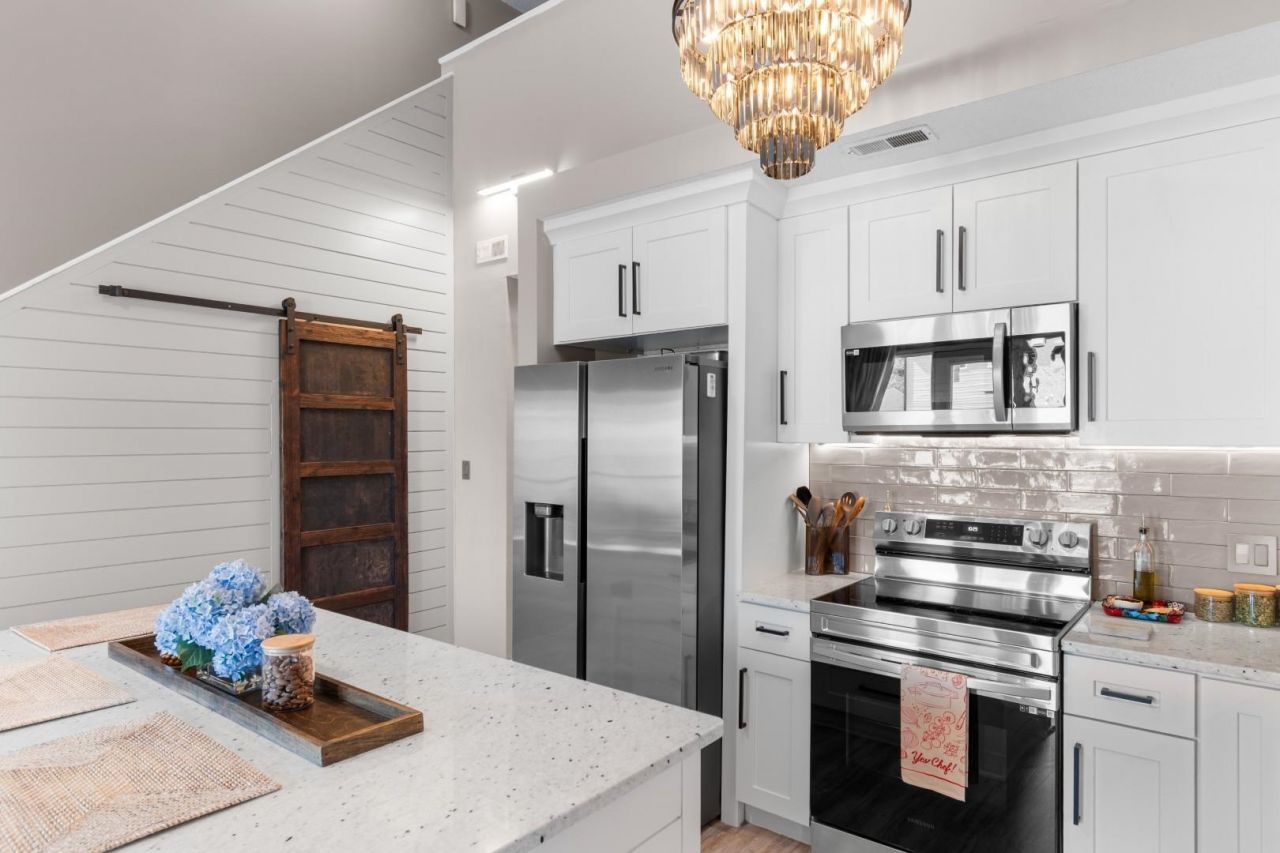 210 Double Eagle Dr.  Photo 7