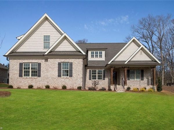 1969 Michelle Drive , Clemmons, NC 27012