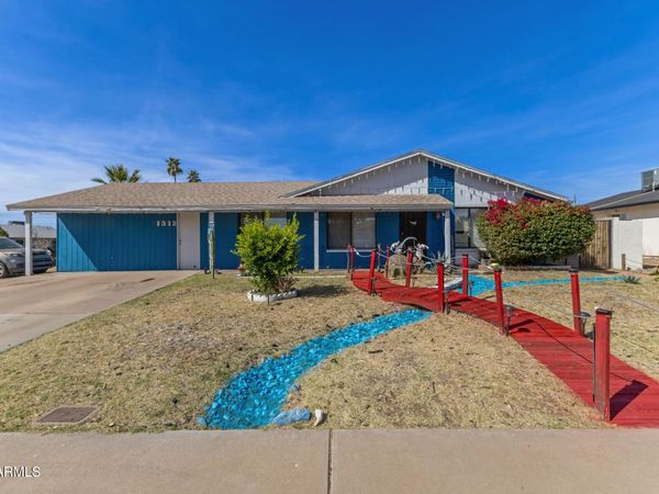 1312 W HALSTEAD Drive, Phoenix, AZ 85023