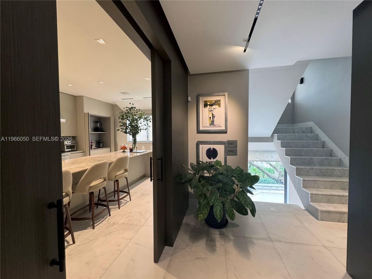 2000 S Bayshore Drive, Unit 13, Miami, FL 33133 Photo