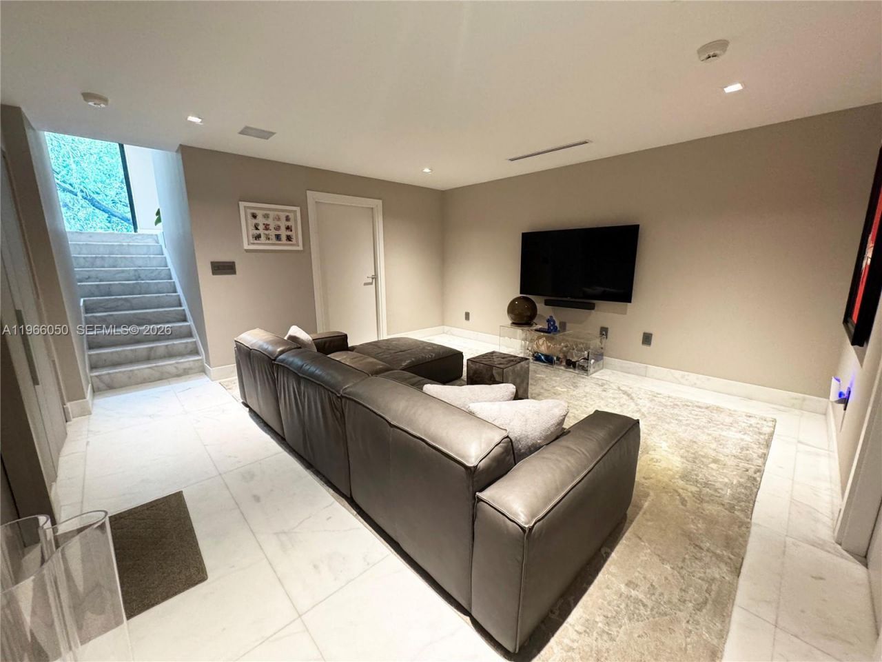 2000 S Bayshore Drive, Unit 13, Miami, FL 33133 Photo