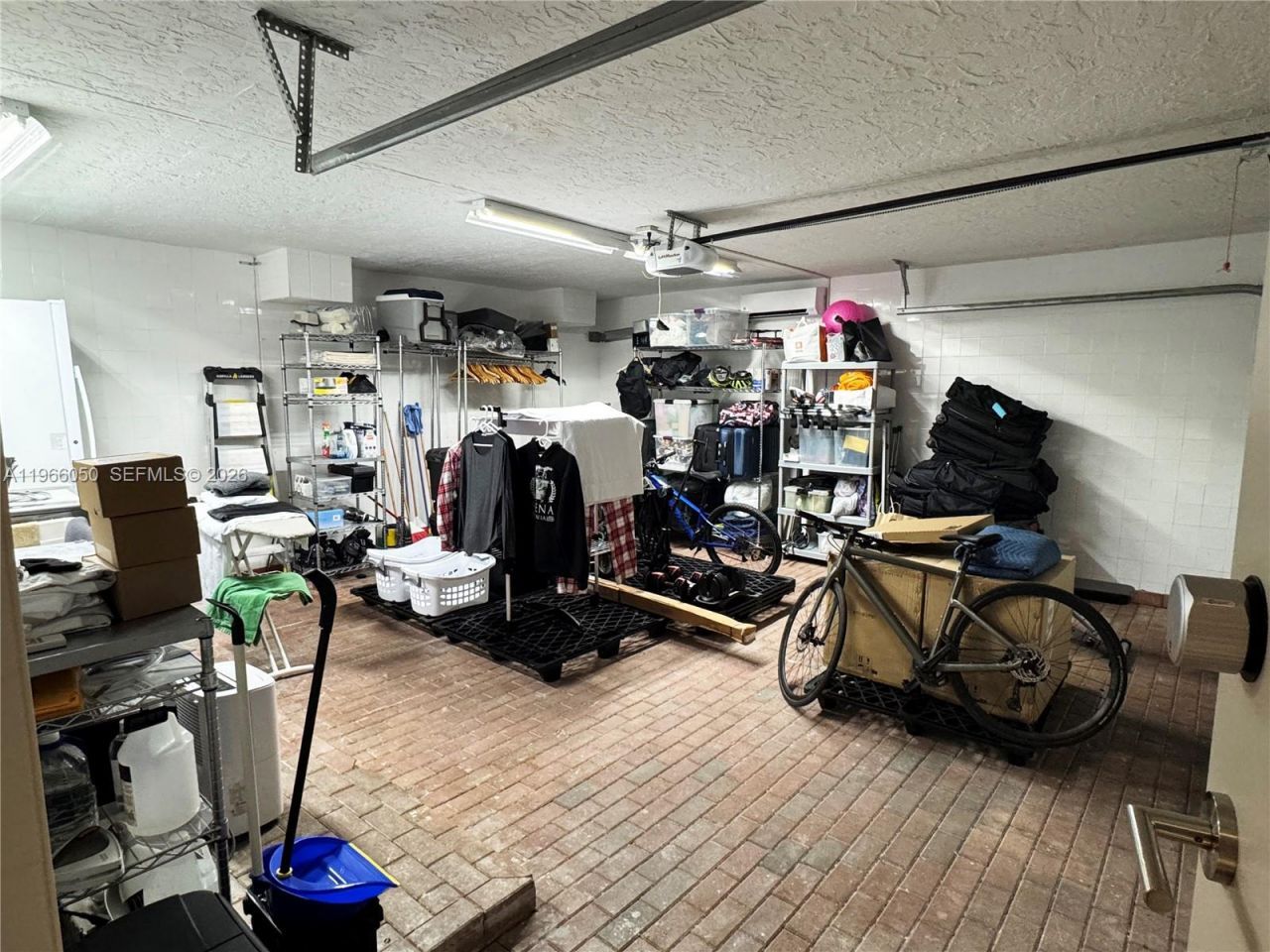 2000 S Bayshore Drive, Unit 13, Miami, FL 33133 Photo