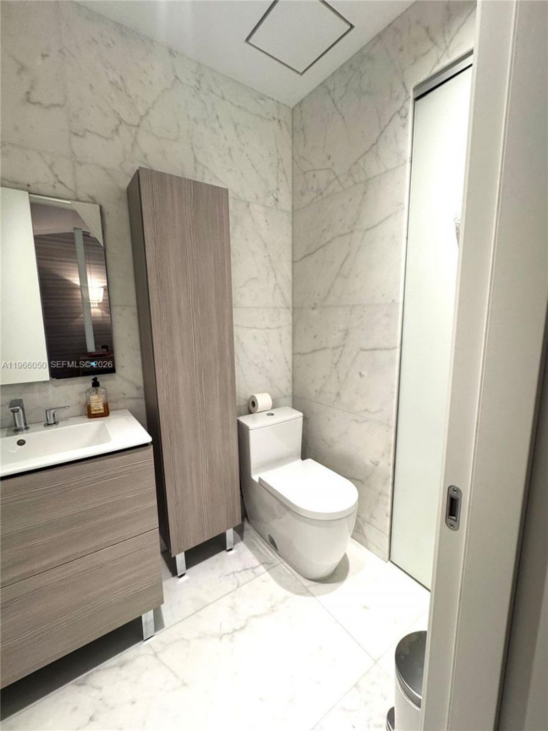 2000 S Bayshore Drive, Unit 13, Miami, FL 33133 Photo