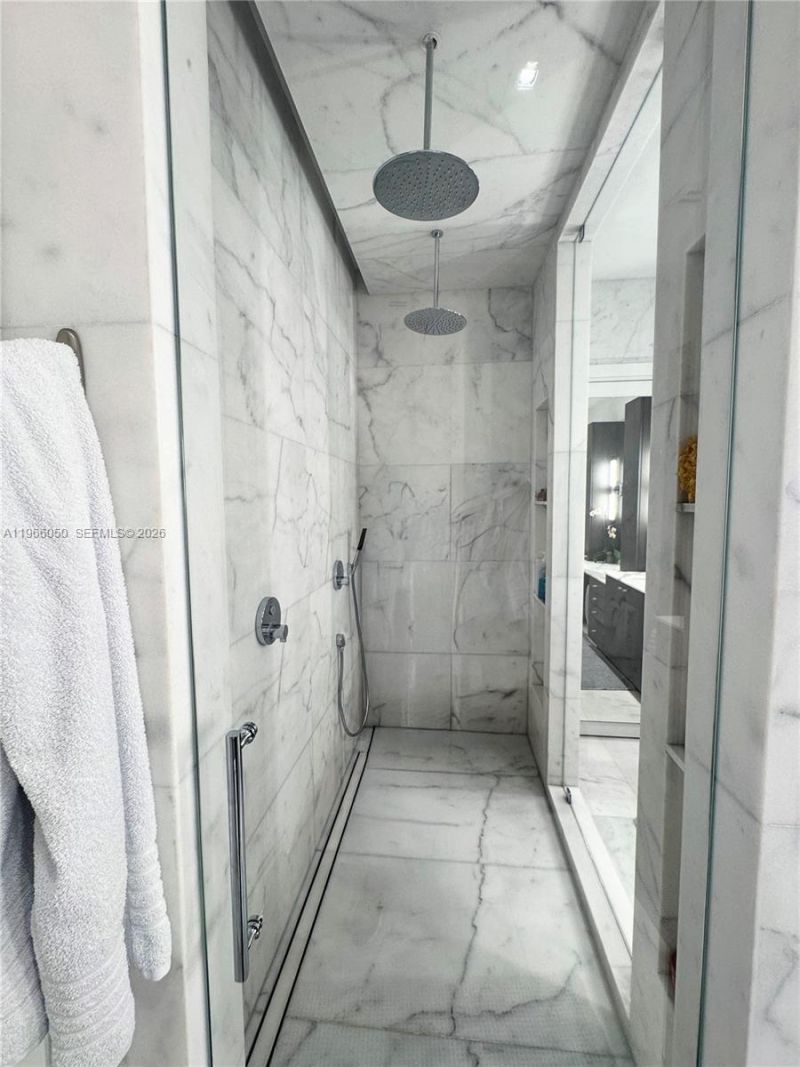 2000 S Bayshore Drive, Unit 13, Miami, FL 33133 Photo