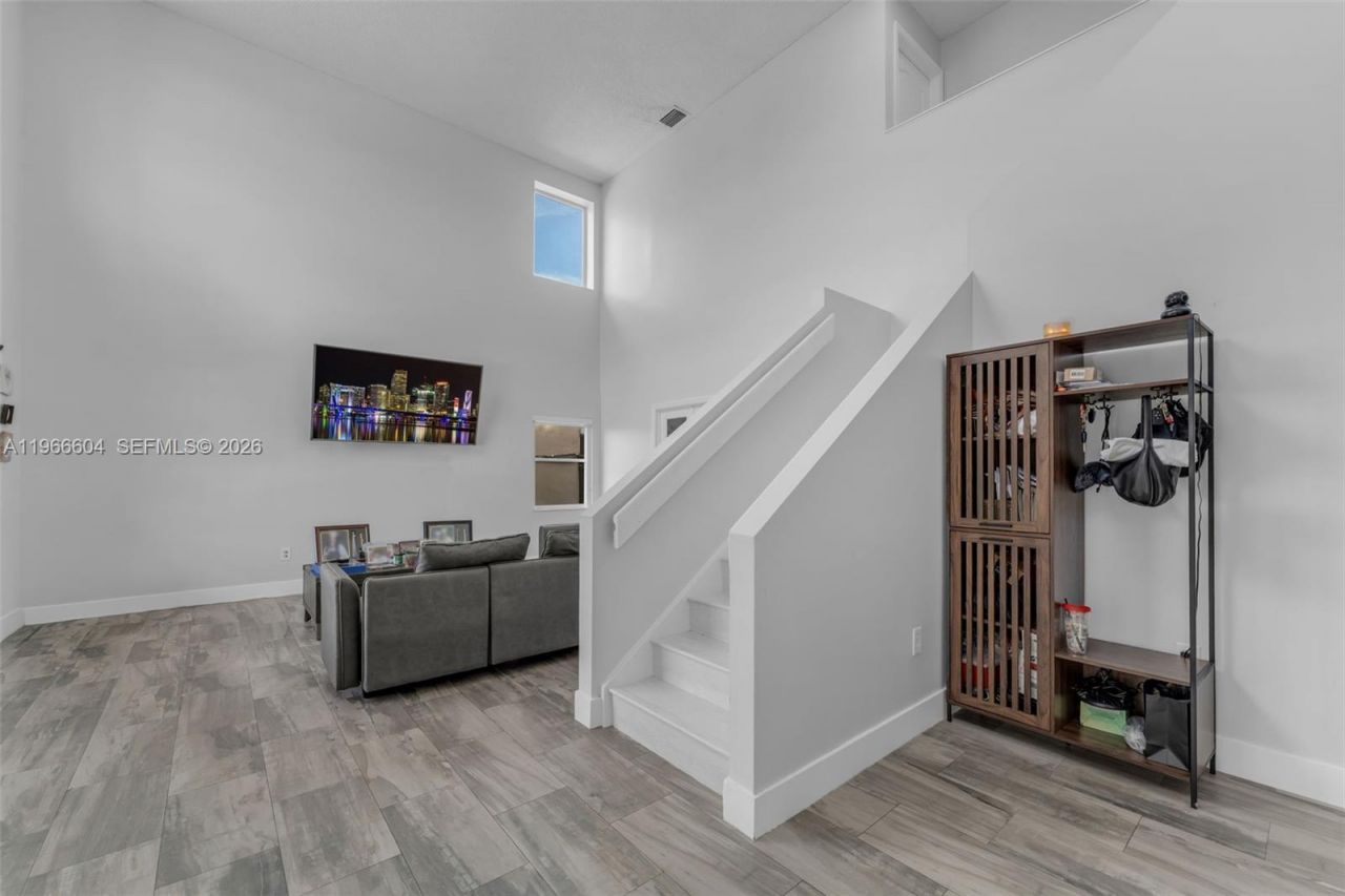 15416 SW 99th Ln, Miami, FL 33196 Photo