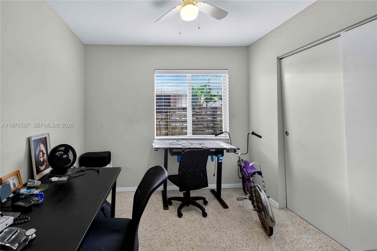 8620 NE 2nd Ave , El Portal, FL 33138 Photo