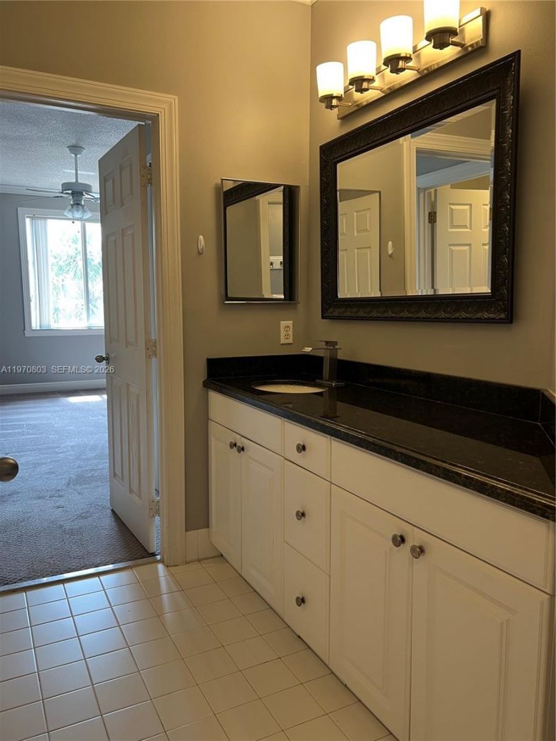 6928 SW 39th St, Unit A303, Davie, FL 33314 Photo