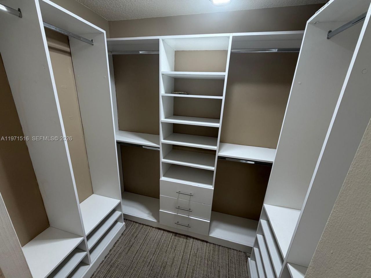 8886 SW 6th St, Unit 8886, Miami, FL 33174 Photo