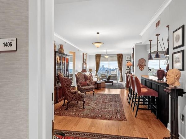 2795 Peachtree Road NE, Unit 1406, Atlanta, GA 30305