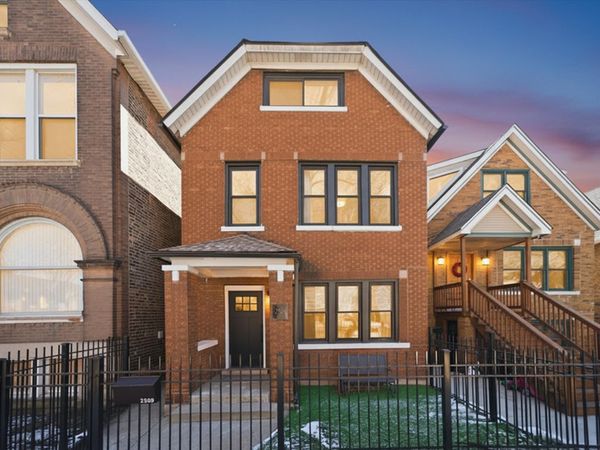 2509 W Haddon Avenue, Chicago, IL 60622