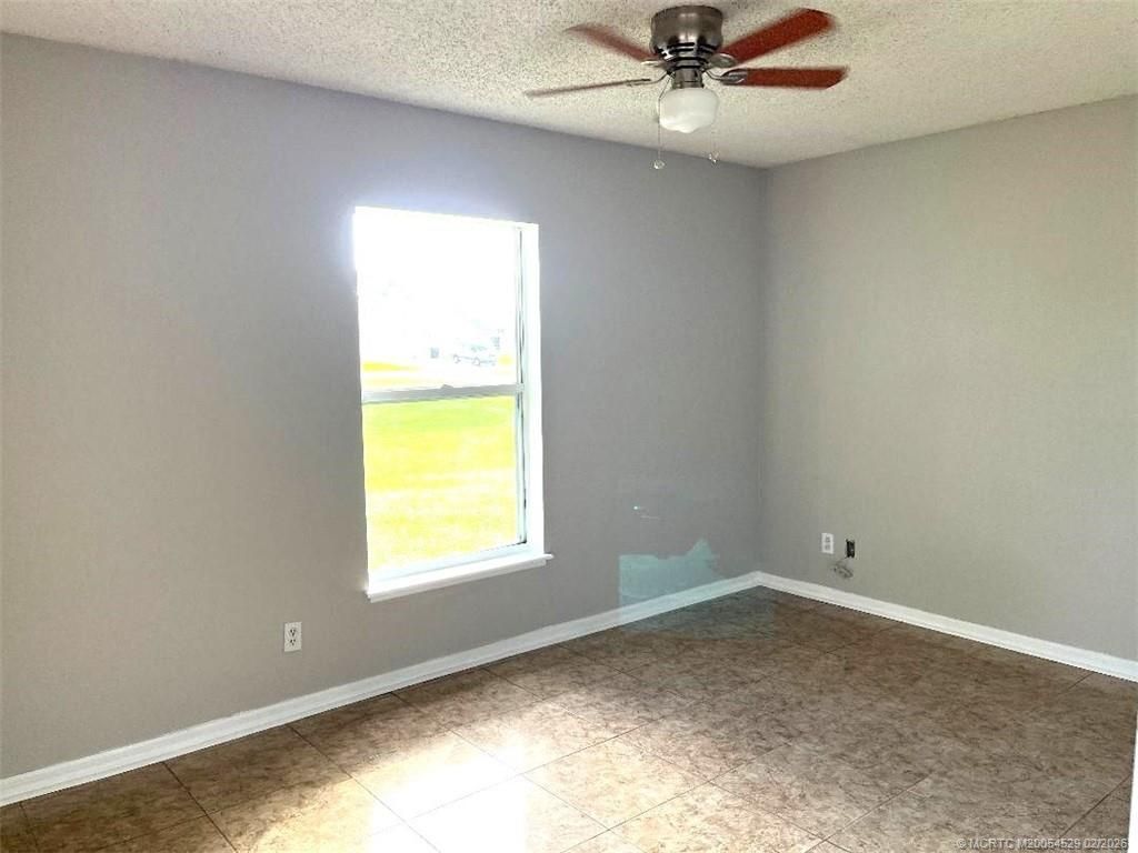 1450 SW Paar Drive, Port Saint Lucie, FL 34953 Photo