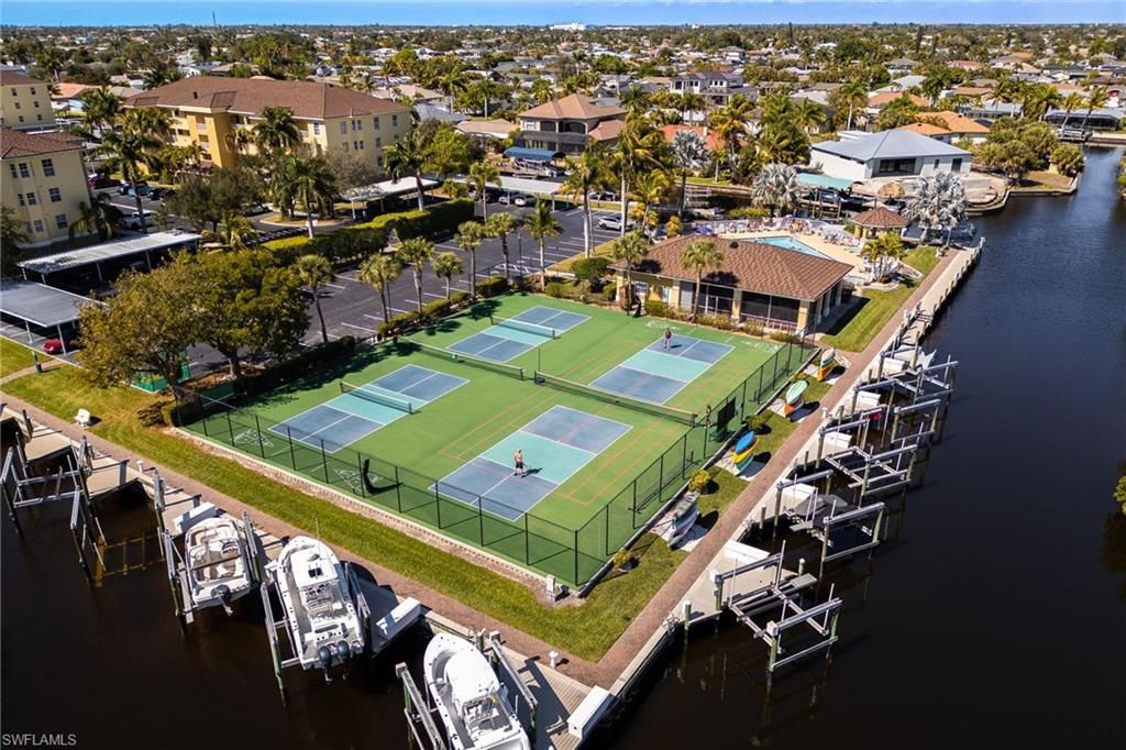 1789 Four Mile Cove Pkwy, Unit 525, Cape Coral, FL 33990 Photo