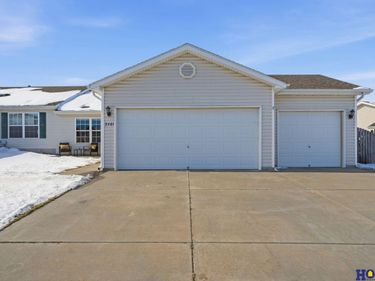 2401 NW 47th Street, Lincoln, NE 68528
