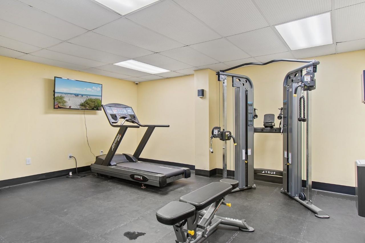 201 74th Ave. N Photo 39