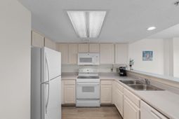 201 74th Ave. N photo 4