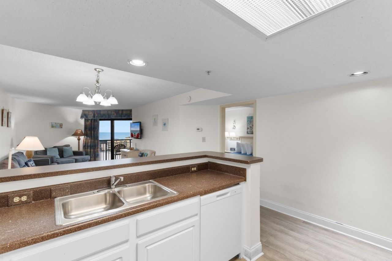 201 74th Ave. N Photo 7