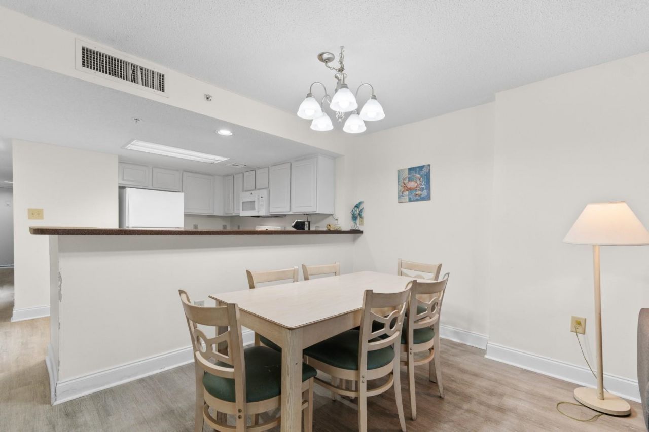 201 74th Ave. N Photo 8