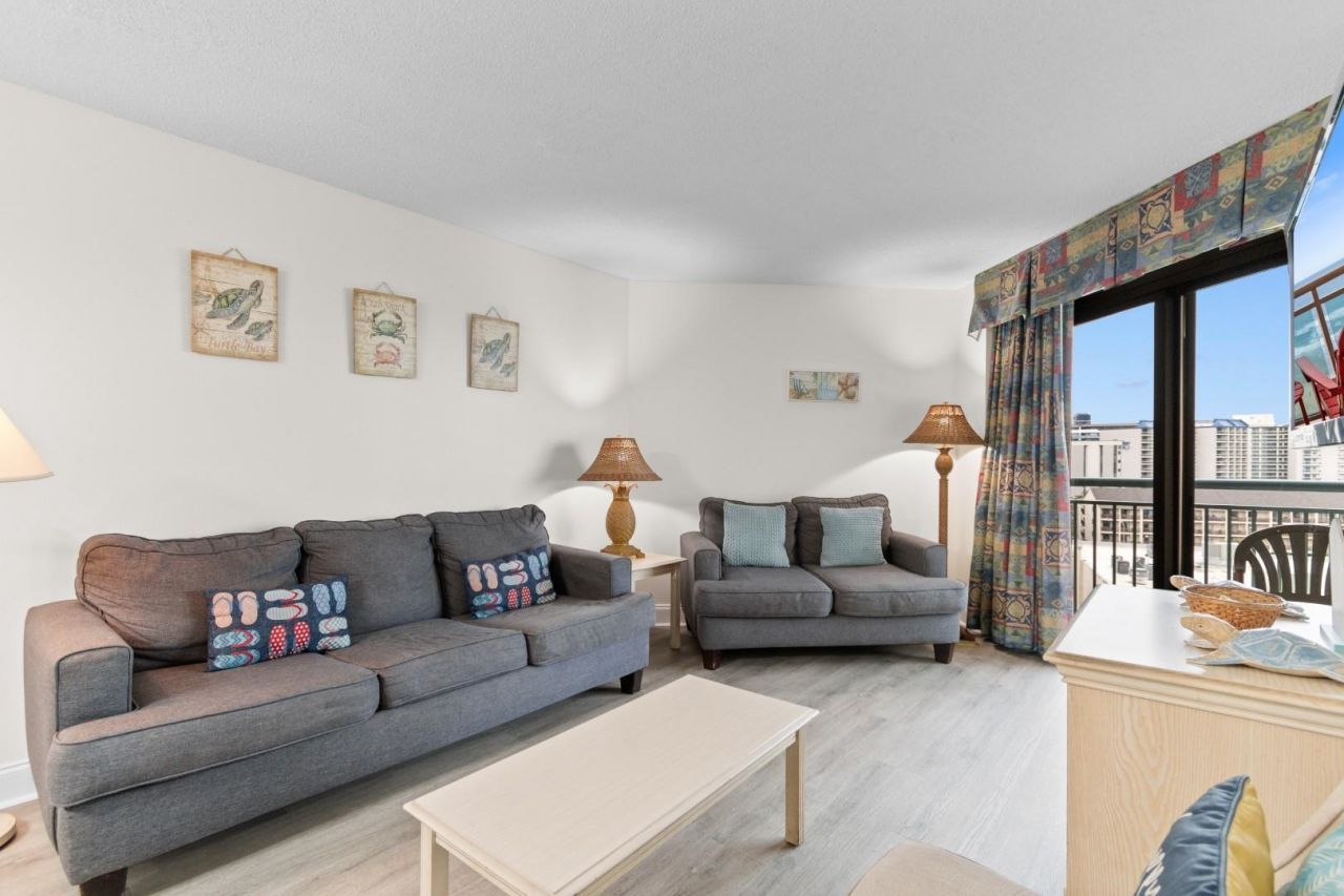 201 74th Ave. N Photo 9