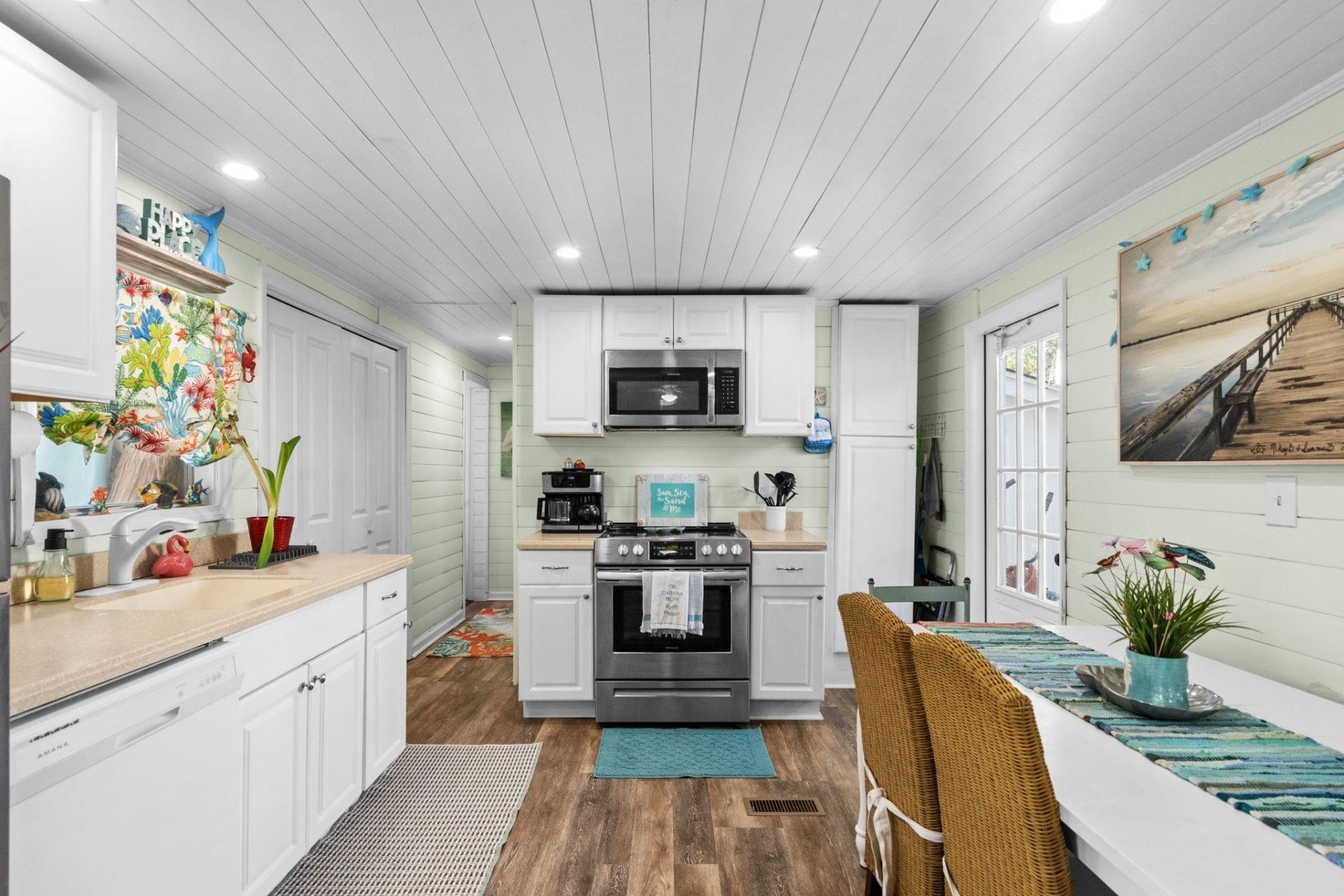 1921 Kingfisher Dr. Photo 11