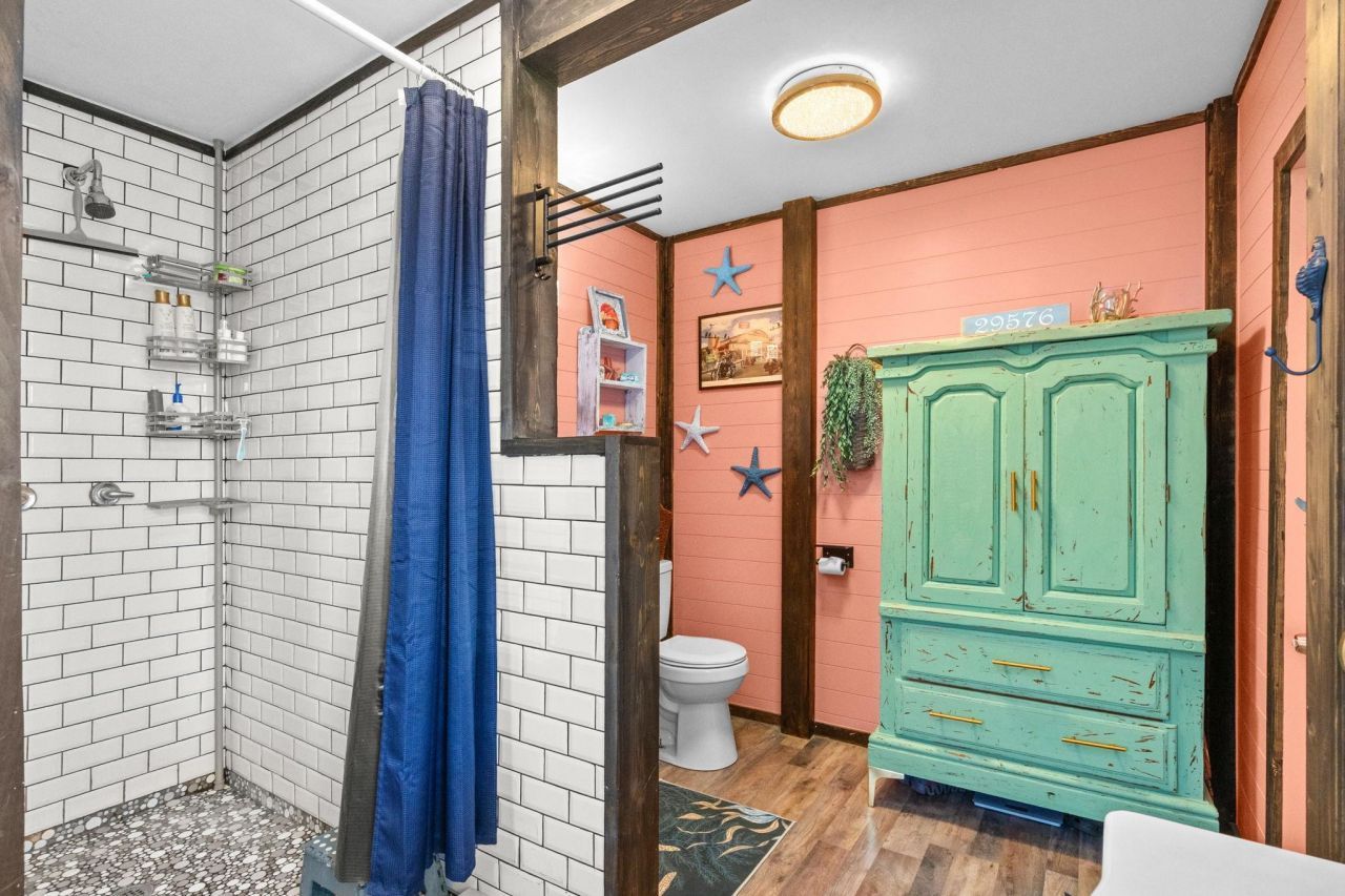 1921 Kingfisher Dr.  Photo 15