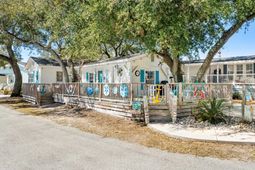 1921 Kingfisher Dr. photo 4
