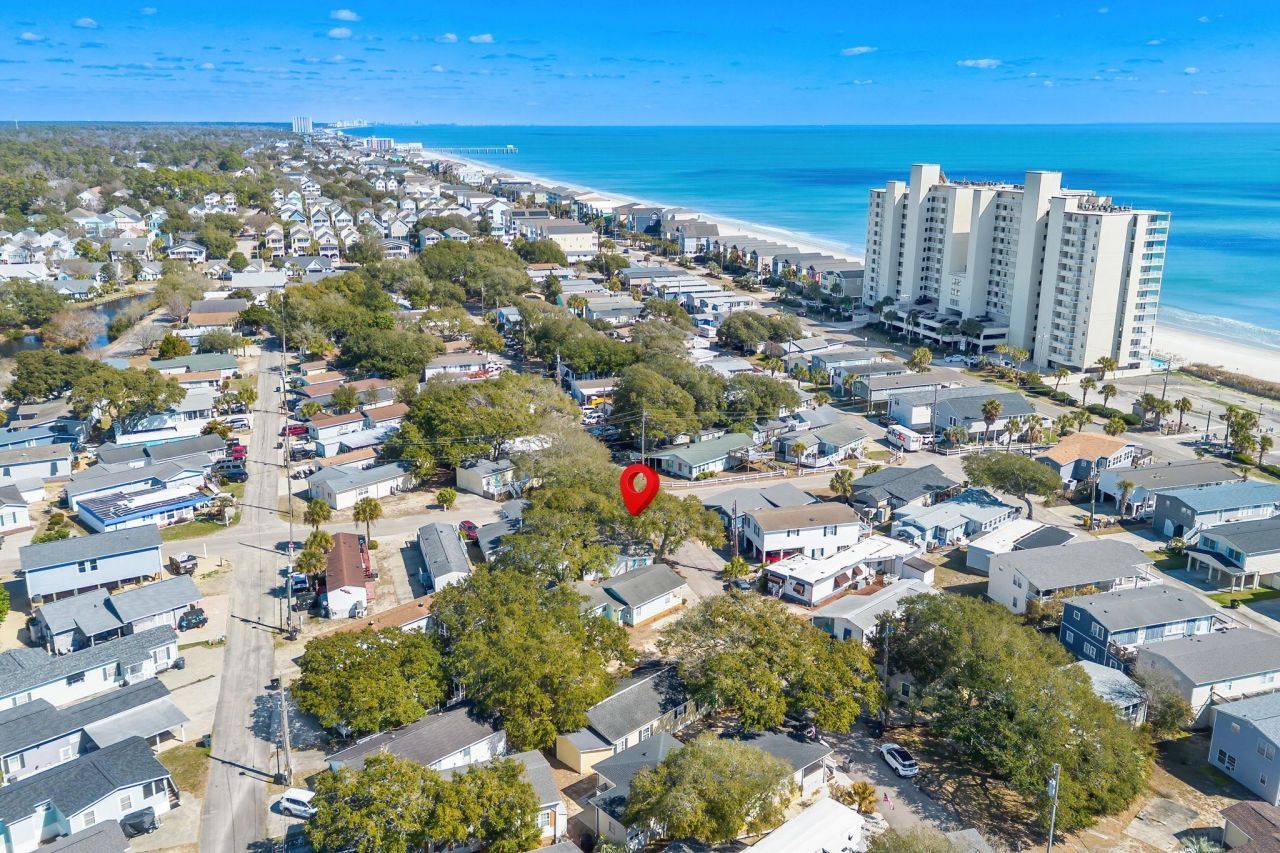 1921 Kingfisher Dr. Photo 34