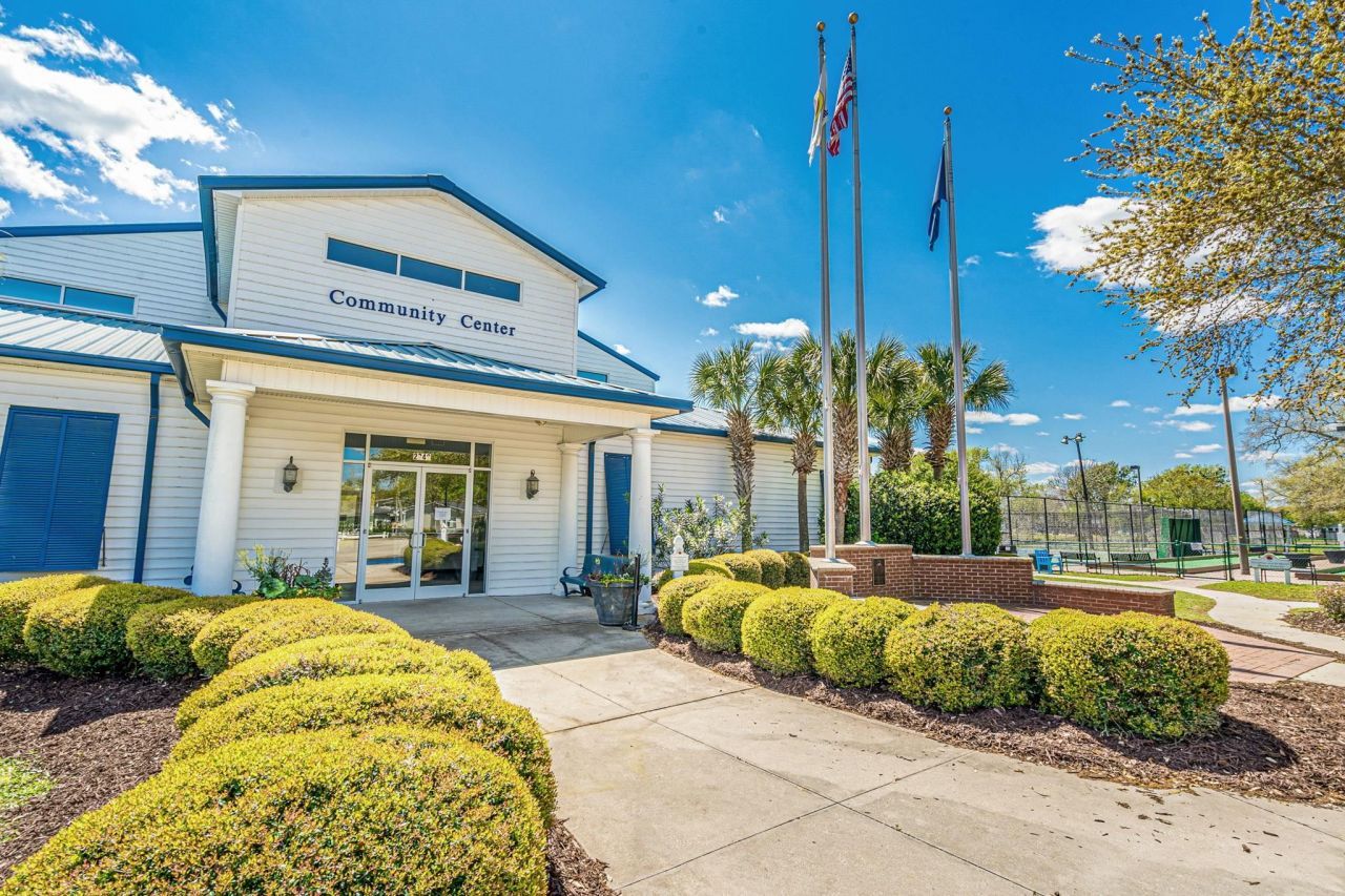 1921 Kingfisher Dr. Photo 40