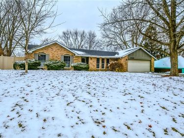 3159 Windmill Drive, Beavercreek, OH 45432