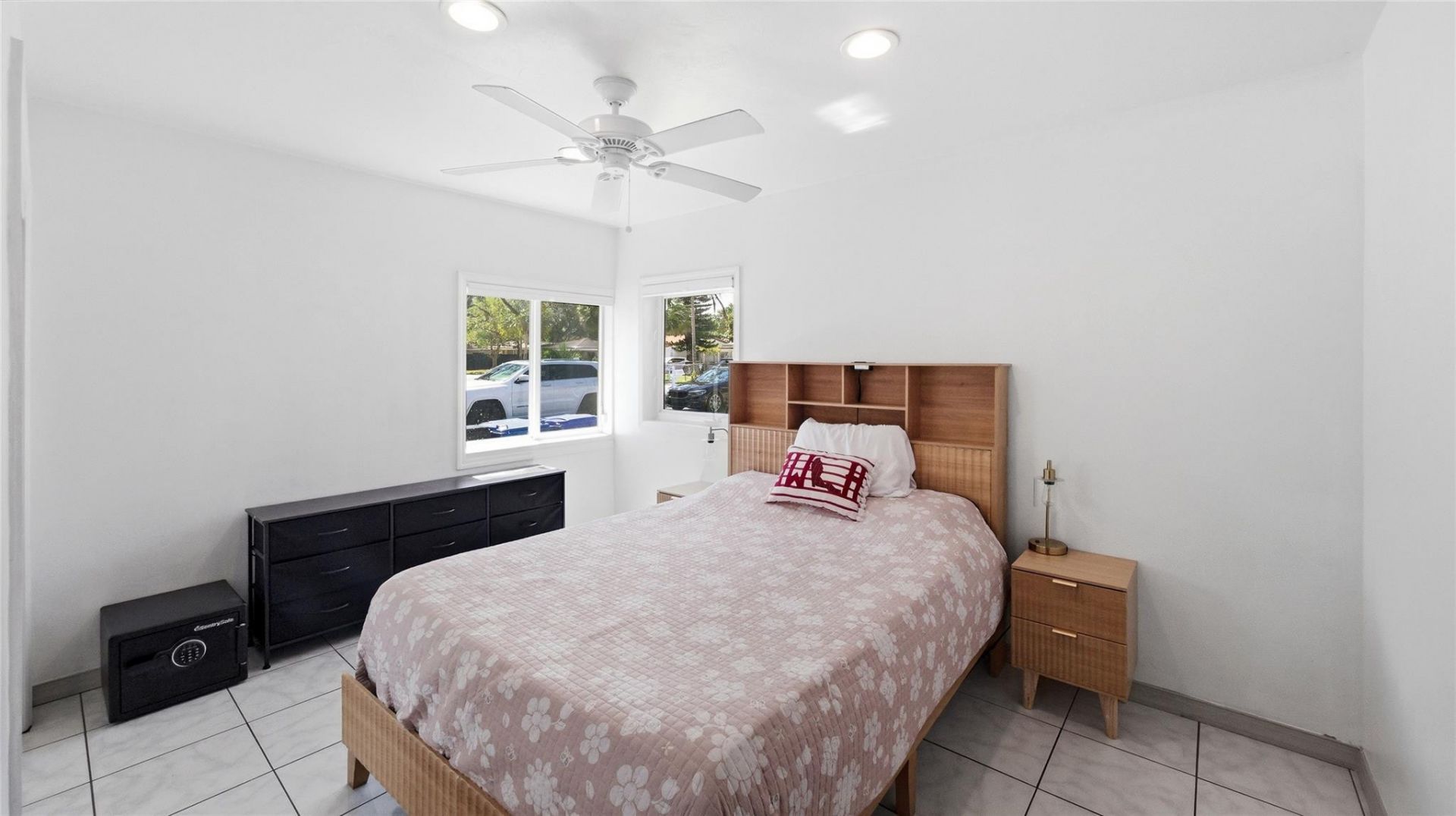 1234 NW 7th Avenue, Fort Lauderdale, FL 33311 Photo