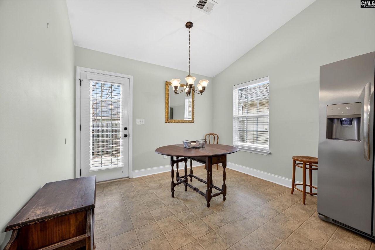 530 Dawsons Park Way  Photo 10