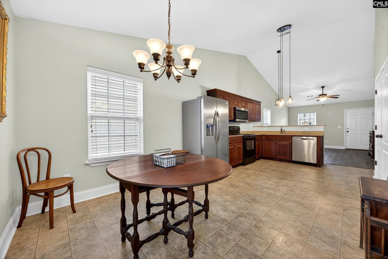 530 Dawsons Park Way  Photo 11