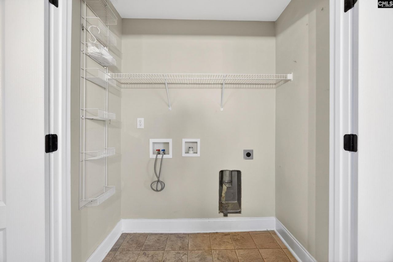 530 Dawsons Park Way  Photo 12