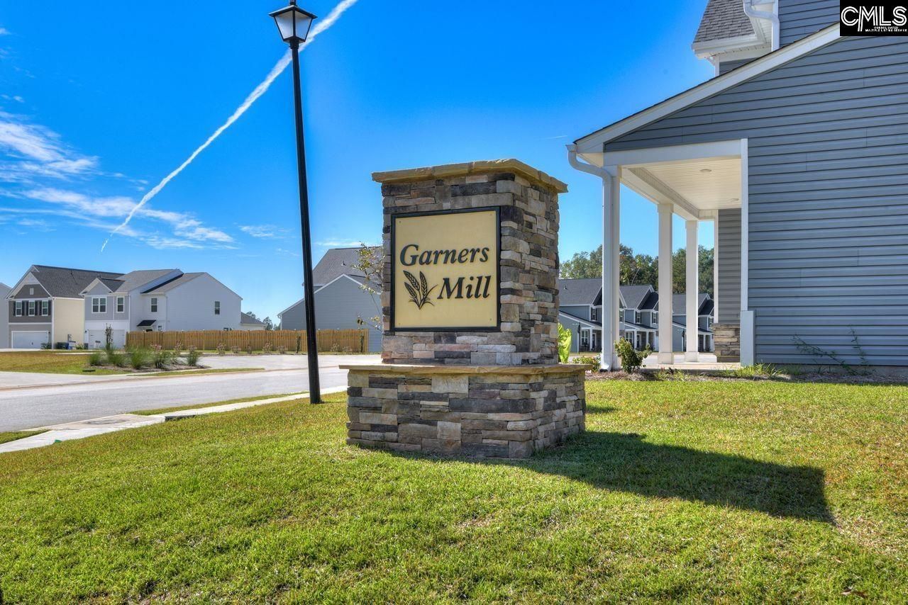 579 Swamp Grass Drive  Photo 4