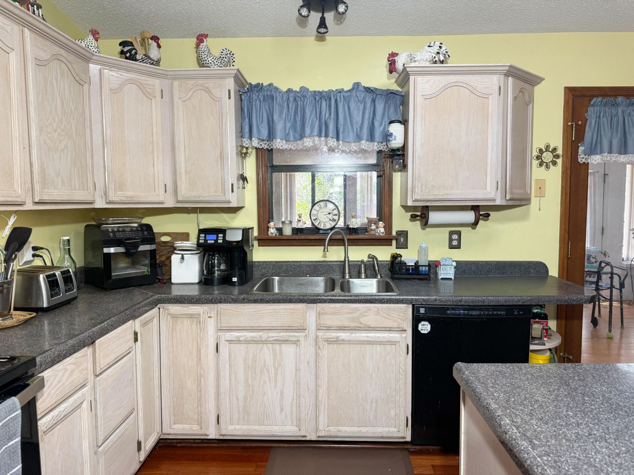 5753 Sauldam Road Photo 14